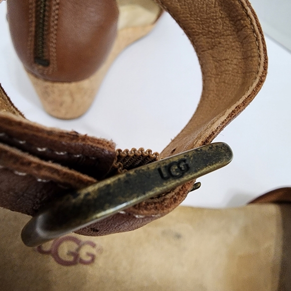 UGG Zoe II Wedge Sandals Leather Cork Ankle Strap Brown Boho 7.5 - Picture 11 of 14